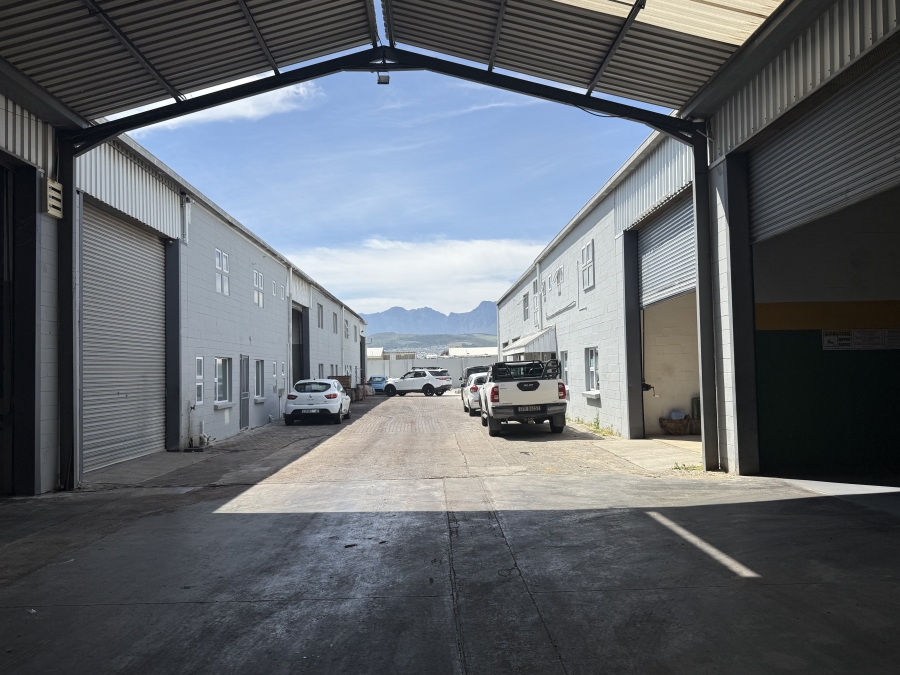 To Let Commercial Property for Rent in Onverwacht Western Cape